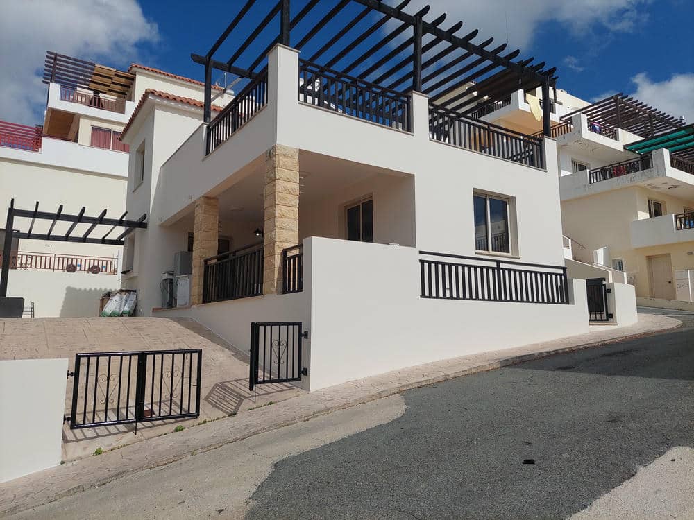 3 Bedroom Villa for Long Term Rent in Upper Peyia Paphos (15)