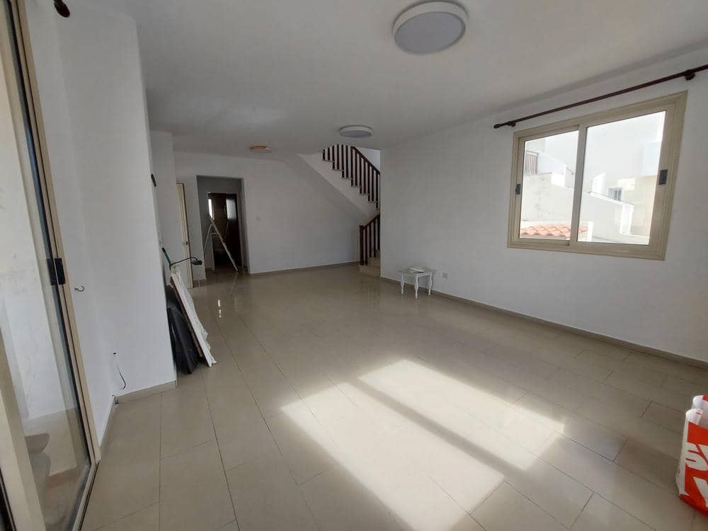 3 Bedroom Villa for Long Term Rent in Upper Peyia Paphos (4)
