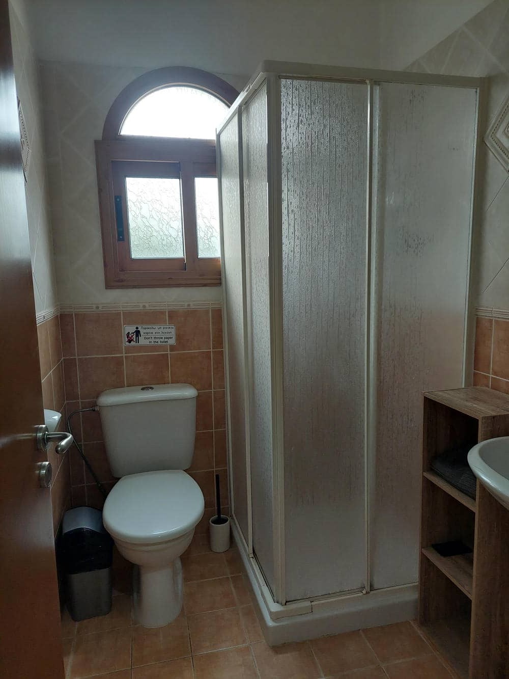 7 Bedroom Villa for Long Term Rent in Peyia Paphos (13)