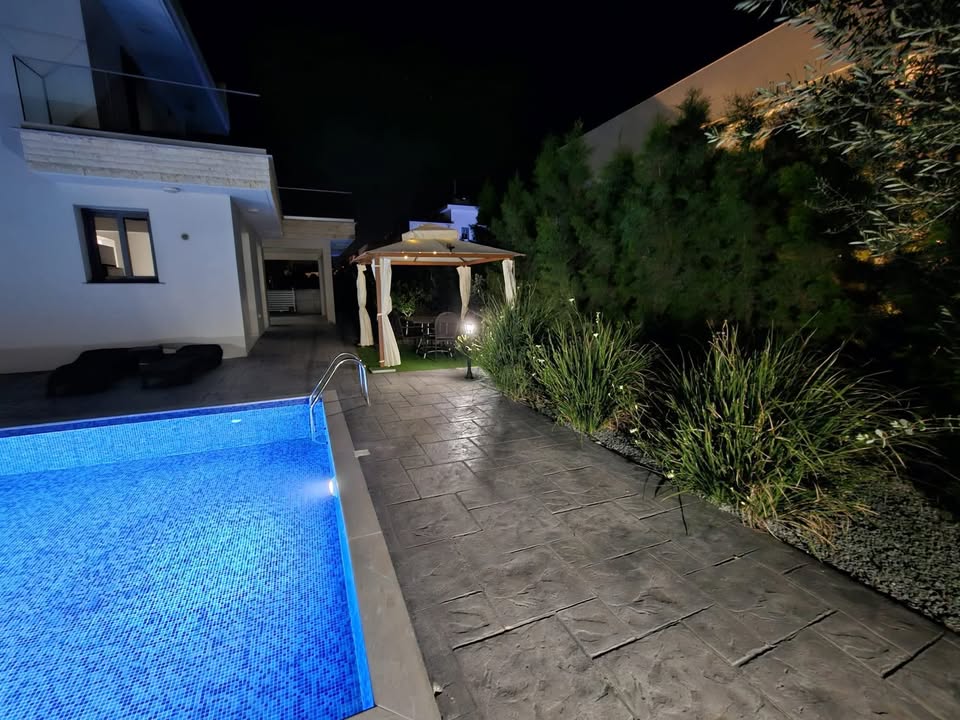 4 Bedroom Villa – Agios Georgios