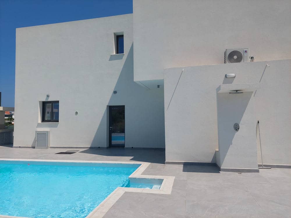 4 Bedroom Villa – Kissonerga