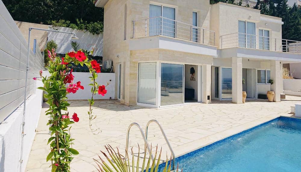 3 Bedroom Villa – Peyia