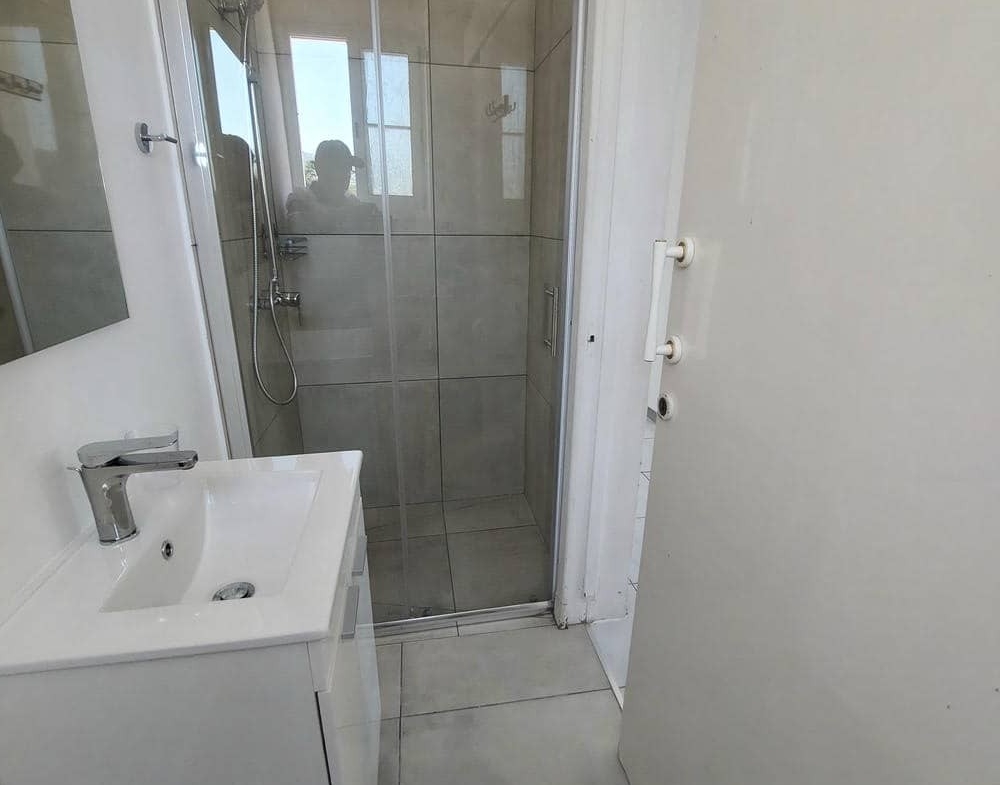 5 Bedroom Villa – Lemba
