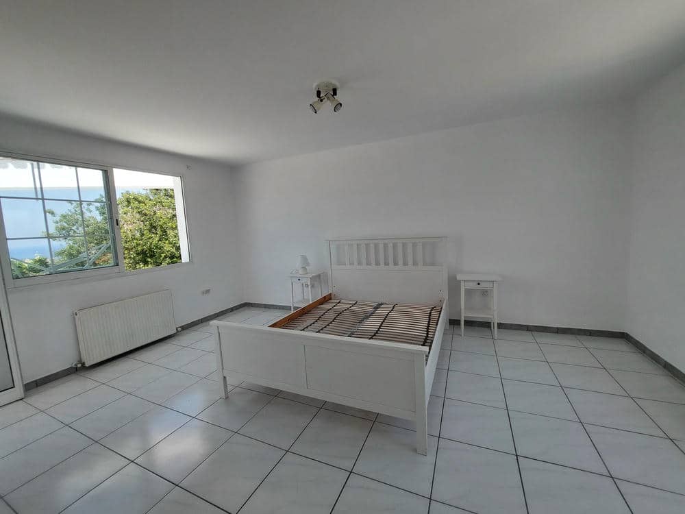 5 Bedroom Villa – Lemba