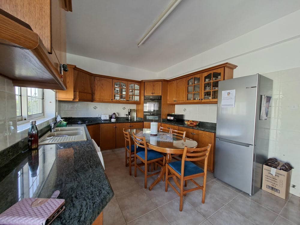 3 Bedroom House – Emba