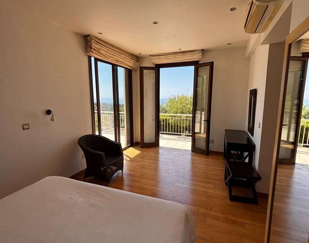 5 Bedroom Villa – Aphrodite Hills