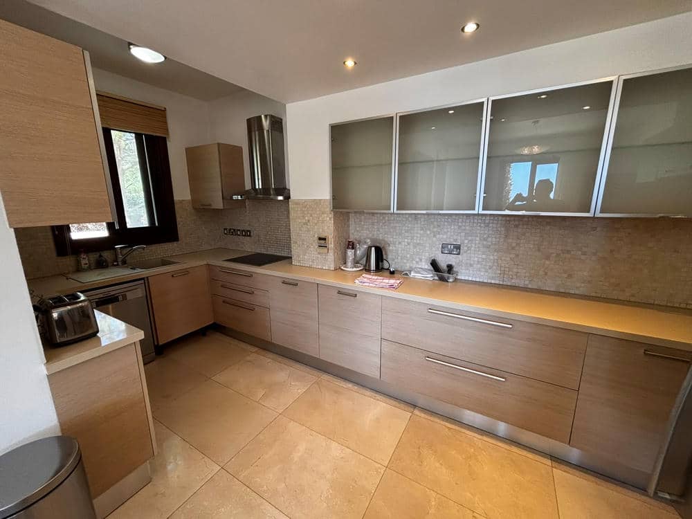 5 Bedroom Villa – Aphrodite Hills