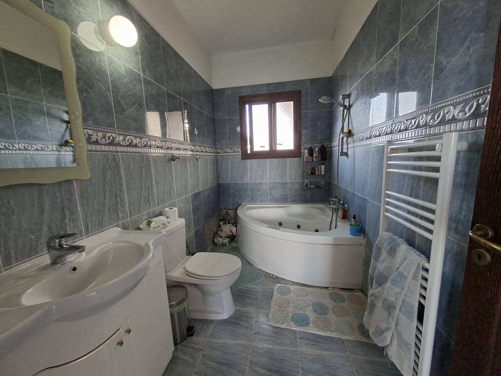 4 Bedroom Villa – Peyia