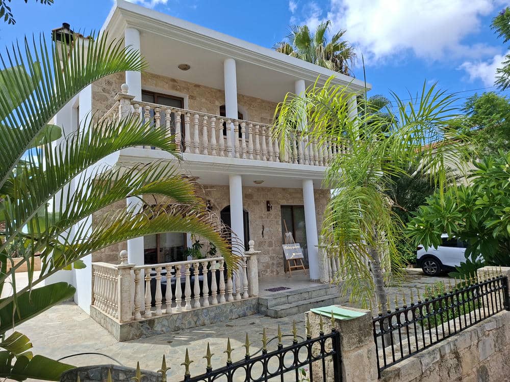 4 Bedroom Villa – Peyia