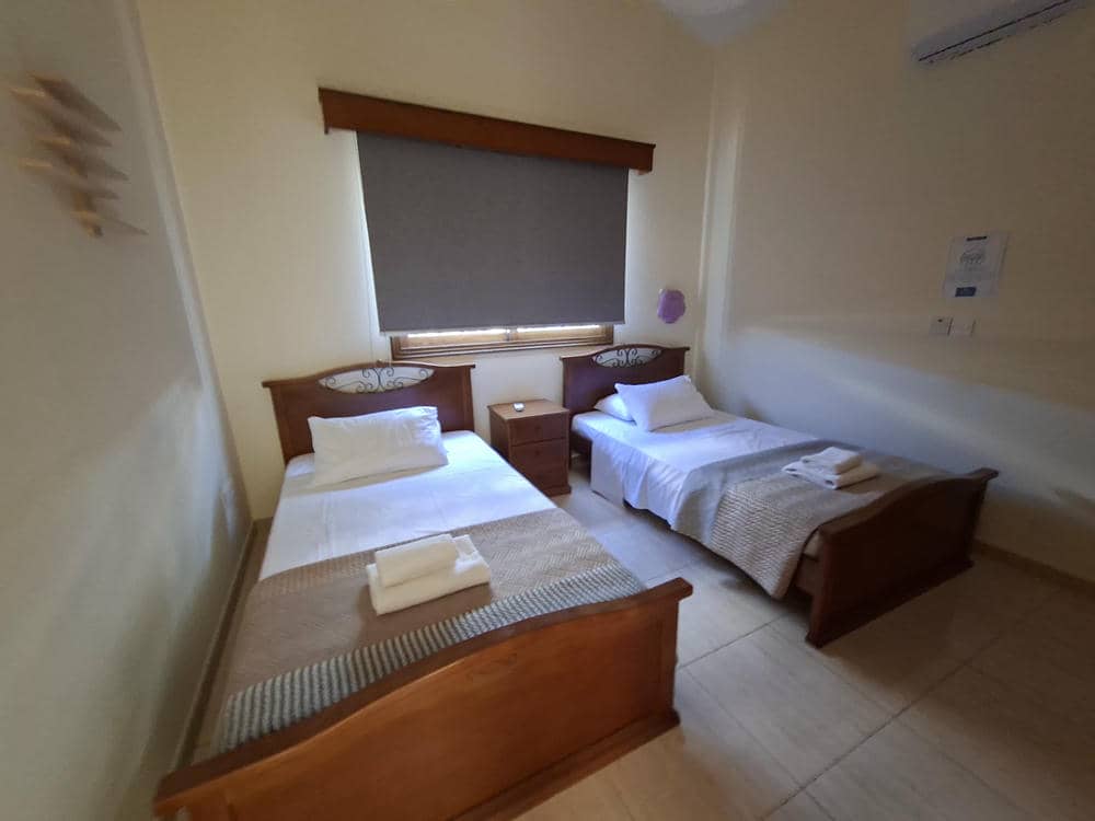 7 Bedroom Villa – Lower Peyia