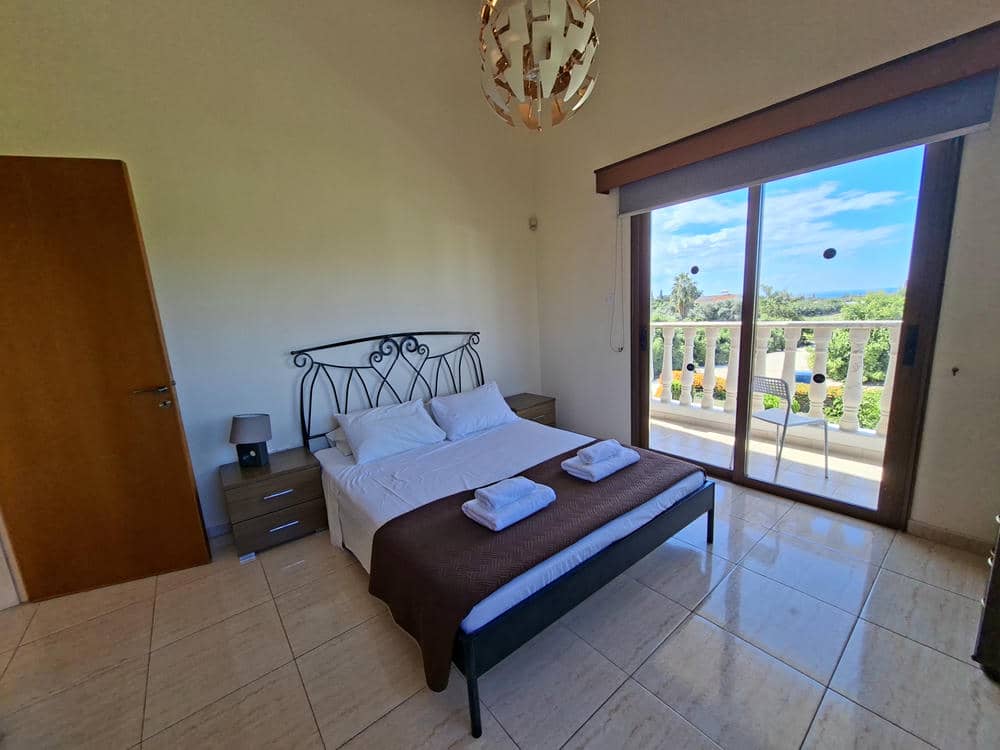 7 Bedroom Villa – Lower Peyia