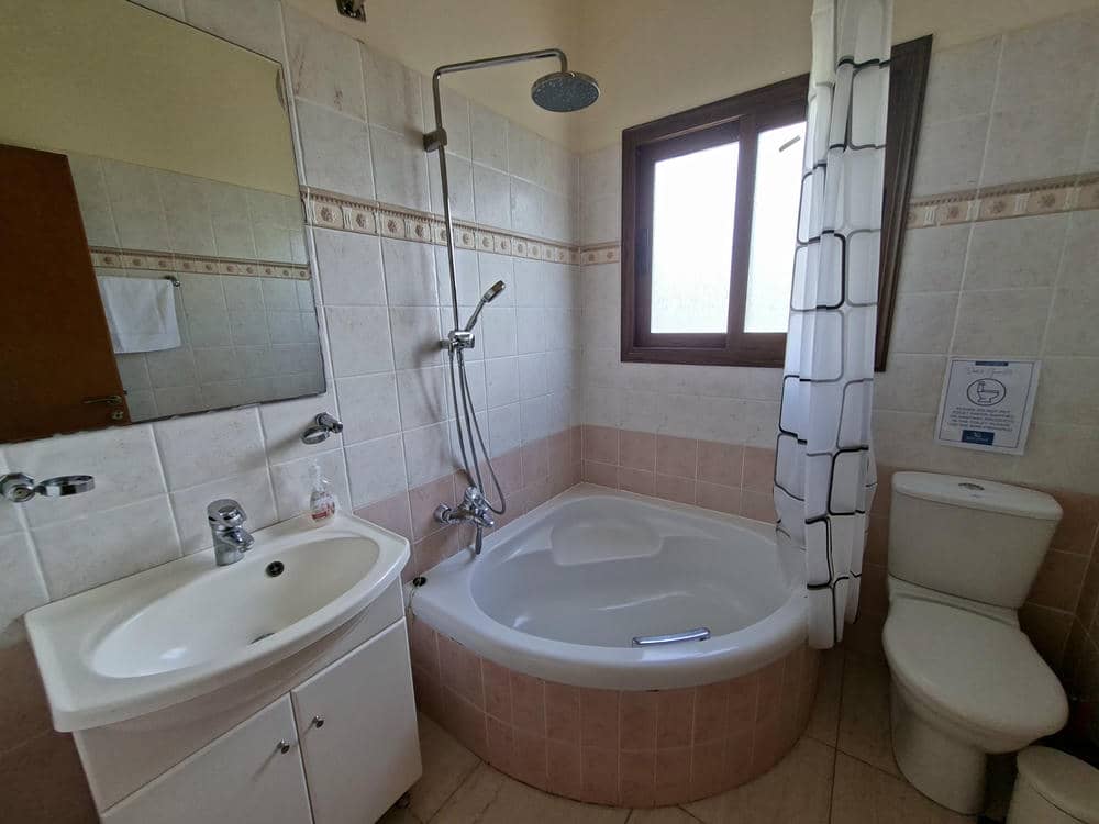 7 Bedroom Villa – Lower Peyia